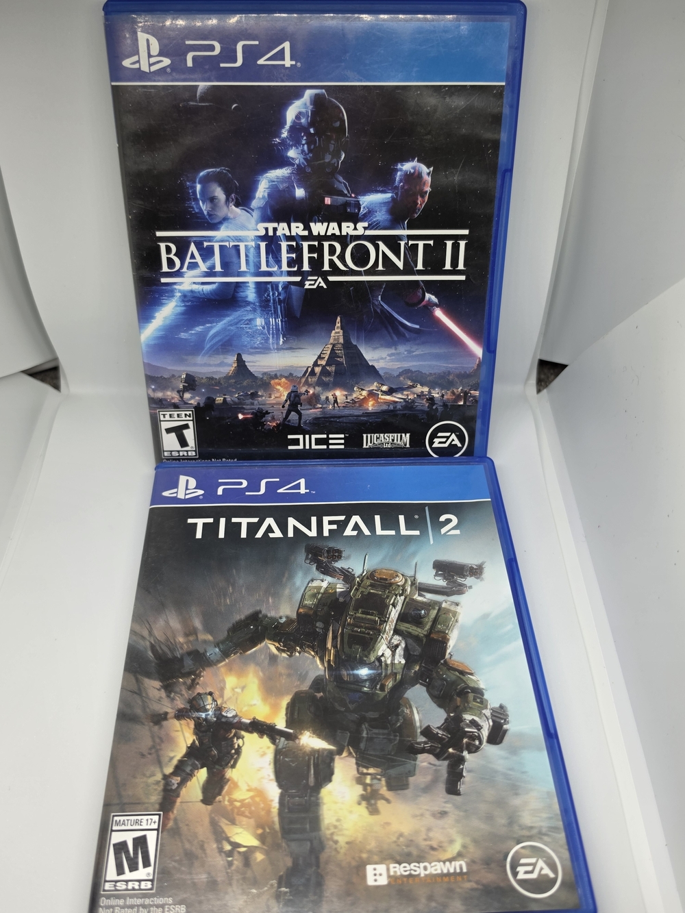 Star Wars Battlefront II & Titanfall 2 PS4 Game Bundle - Blue Cases